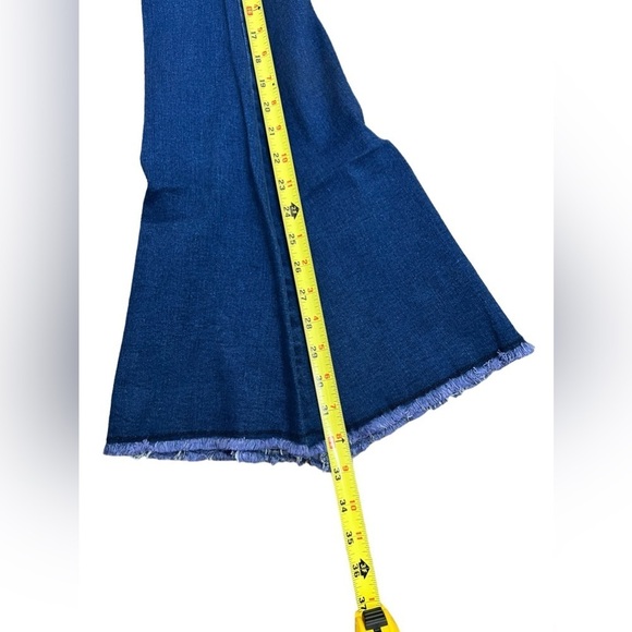 Home Folk Women’s Embroidered 5-Pockets Design Flare Jeans - Picture 11 of 13